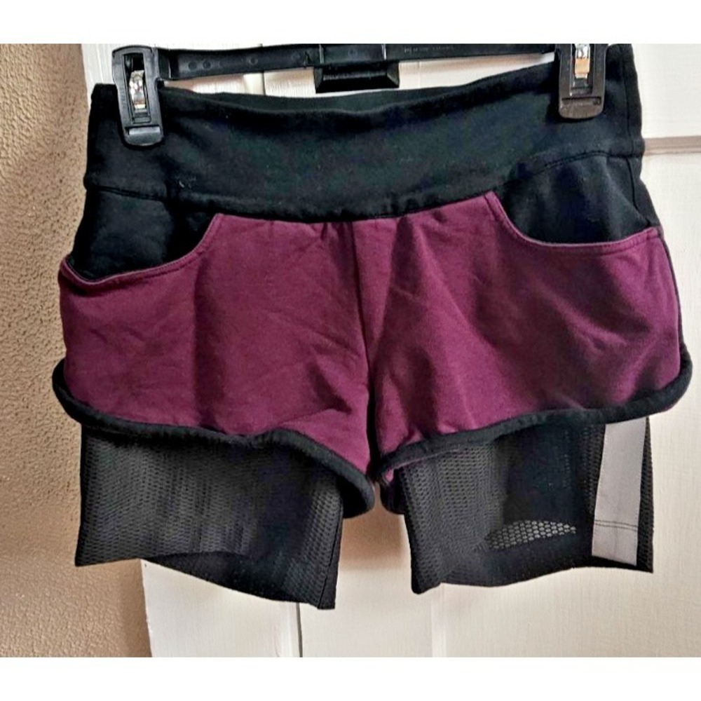 BLANC NOIR plum biker shorts‎ black mesh liner pockets woman S